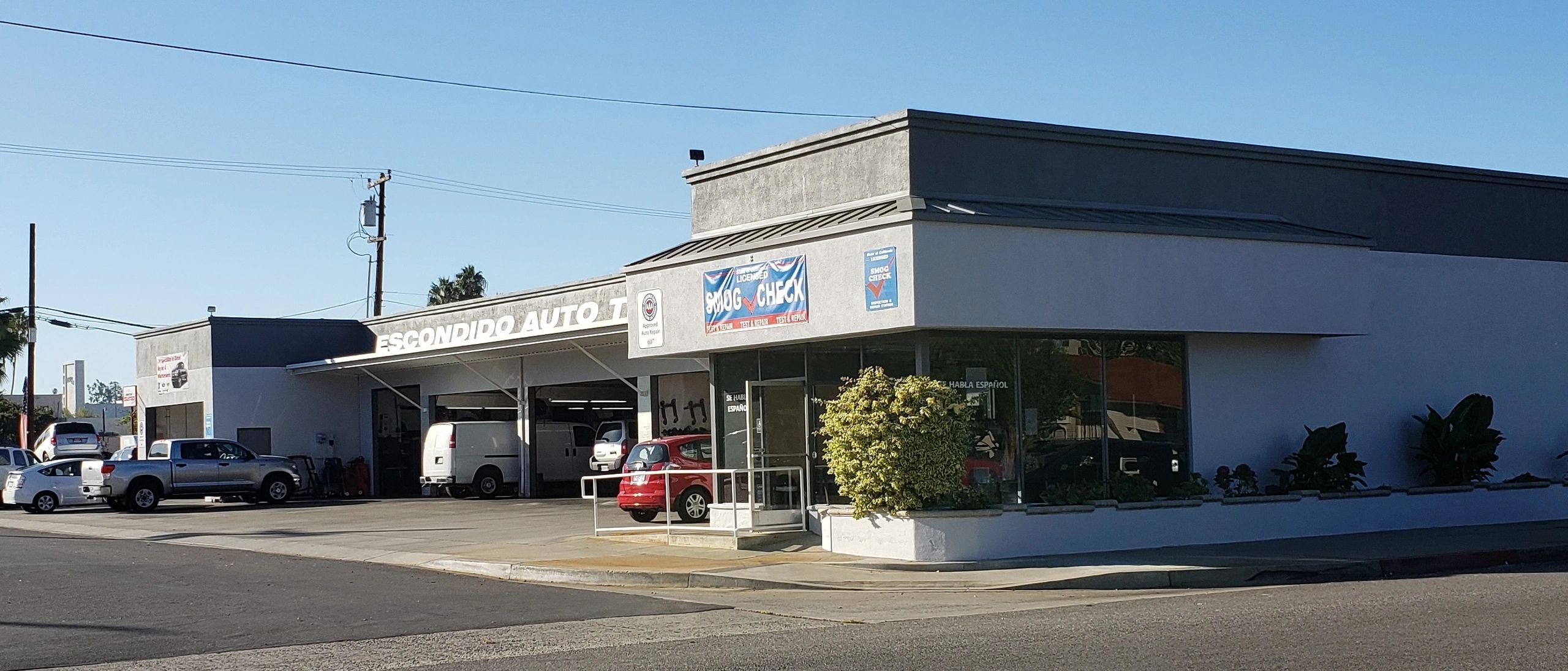 Exterior of Escondido Auto Tech