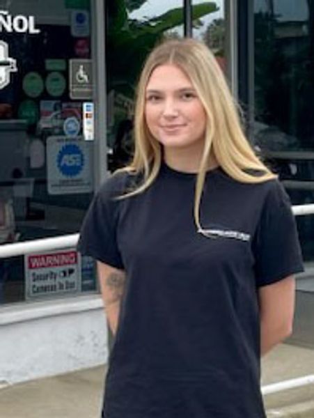 Caitlyn - Office Manager